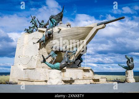 Monumento A Tripulantes Goleta Ancud, Shoreline of Punta Arenas, Patagonia, Chile, South America Copyright: MichaelxRunkel 1184-12490 Stock Photo