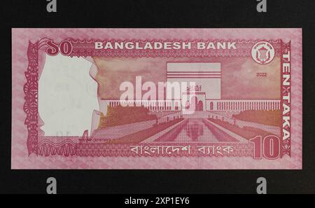 Bangladesh ten taka note portrait of national mosque of bangladesh. Located at the center of Dhaka, capital of Bangladesh. Stock Photo