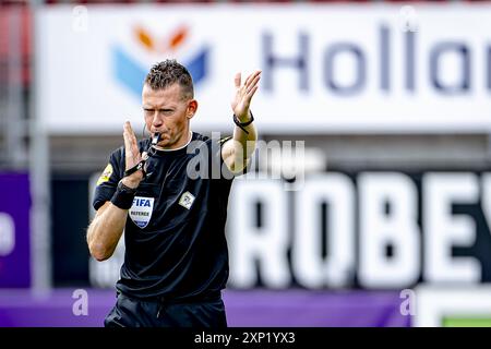 ROTTERDAM, Netherlands. 03rd Aug, 2024. football, Het Kasteel, Dutch eredivisie, season 2024/2025, during the match Sparta - NAC (friendly), referee Allard Lindhout Credit: Pro Shots/Alamy Live News Stock Photo