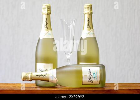 Freixenet Spanish non-alcoholic sparkling wine Stock Photo - Alamy