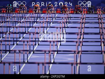 3rd August 2024; Paris Olympic Games, Paris, France, Day 8; Athletics, Mens Decathlon 110m hurdles, competitors for the third heat are ready to start Credit: Action Plus Sports Images/Alamy Live News Stock Photo