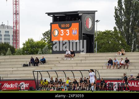 Rotterdam, Netherlands. 03rd Aug, 2024. Rotterdam - The final score during the match between Feyenoord V1 v RSCA Anderlecht V1 at Varkenoord on 3 August 2024 in Rotterdam, Netherlands. Credit: box to box pictures/Alamy Live News Stock Photo