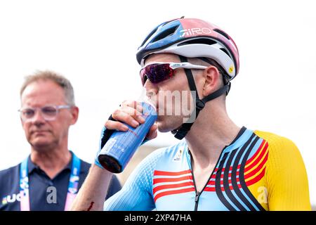 Paris, France. 03rd Aug, 2024. PARIS, FRANCE - AUGUST 3: Wout van Aert of Belgium after competing in the Men's Road Race during Day 8 of Cycling Road - Olympic Games Paris 2024 at Trocadero on August 3, 2024 in Paris, France. (Photo by Joris Verwijst/BSR Agency) Credit: BSR Agency/Alamy Live News Stock Photo