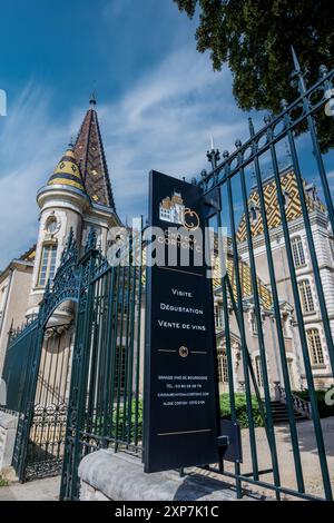 Famed for it's fine wines, Chateau Corton C, Burgundy, France. Stock Photo