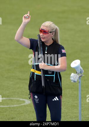 Great Britain's Amber Rutter appeals for a hit in the shoot-out during ...