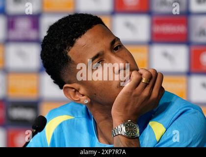 Manchester, UK. 4th Aug, 2024. Savinho Manchester City's latest men's signing is unveiled at the Etihad Stadium, Manchester. Picture: Andrew Yates/Sportimage Credit: Sportimage Ltd/Alamy Live News Stock Photo