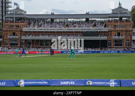 A general view of the pavilion at Lords Cricket Ground during the The Hundred match London Spirit Men vs Oval Invincibles at Lords, London, United Kingdom, 4th August 2024  (Photo by Izzy Poles/News Images) Stock Photo