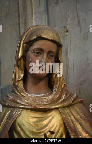 L'église Saint-Géry est une église édifiée de 1648 à 1745, située dans la ville de Cambrai dans le département du Nord.  Elle fait l’objet d’un classe Stock Photo