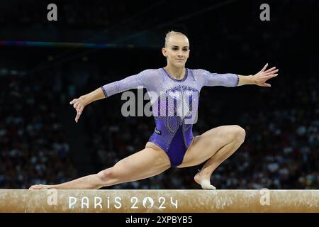 PARIS, FRANCE. 5th Aug, 2024.  Alice D’Amato of Team Italy competes during the Women’s Balance Beam Final on day nine of the Olympic Games Paris 2024 at Bercy Arena, Paris, France.   Credit: Craig Mercer/Alamy Live News Stock Photo