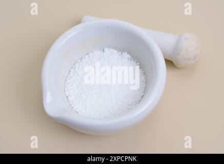 Metasilicate Formula Sodium metasilicate is the chemical substance with formula Na2SiO3 ...