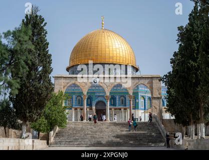 Jerusalem, Tempelberg, Haram-asch-Sharif, Har ha-Bajit, Haram esh-Sharif, Felsendom, Kuppel und Fassade aus Keramikfliesen Stock Photo