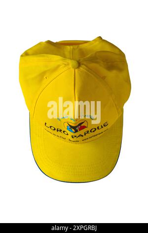 El must de Canarias Loro Parque Puerto de la Cruz Tenerife yellow baseball cap isolated on white background Stock Photo
