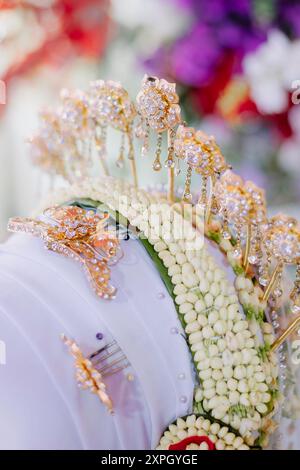 original jasmine flower accessories and other traditional Javanese bridal accessories worn by the bride during the wedding ceremony Stock Photo