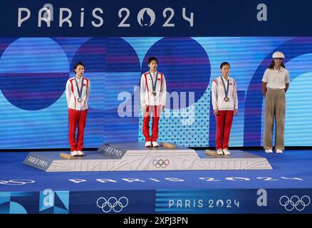 Paris, France. 06th Aug, 2024. Paris Olympics: DIVING - Women's 10 Meter finals - (left to right) Silver medalist Yuxi Chen, gold medalist Hongchan Quan of China and bronze medalist Kim Mi Rae of Korea during the medal ceremony, during day 11 of the Paris Olympic Games 2024 at the Aquatics Centre, Paris, France. Credit: Adam Stoltman/Alamy Live News Stock Photo