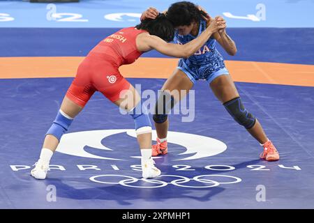 Paris, France. 06th Aug, 2024. Vinesh Vinesh Phogat (India) vs Yusneylis Guzmán López (Cuba), Wrestling, Women's Freestyle 50kg Semifinal during the Olympic Games Paris 2024 on 6 August 2024 at Champ-de-Mars Arena in Paris, France - Photo Federico Pestellini/Panoramic/DPPI Media Credit: DPPI Media/Alamy Live News Stock Photo