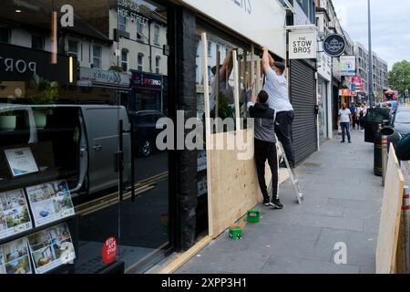 Walthamstow, London, UK. 7th Aug 2024. Far right protests and counter ptotests: shops boarded up in Walthamstow ahead of potential trouble. Credit: Matthew Chattle/Alamy Live News Stock Photo