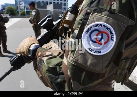 *** STRICTLY NO SALES TO FRENCH MEDIA OR PUBLISHERS - RIGHTS RESERVED ***July 17, 2024 - Saint-Denis, France: Close up of the patch worn by soldiers taking part part in the military 'Sentinelle' operation focused on securing the Olympics. France has heightened the security ahead of the Olympic Games, deploying thousands of police and military personal to prevent any trouble. Stock Photo