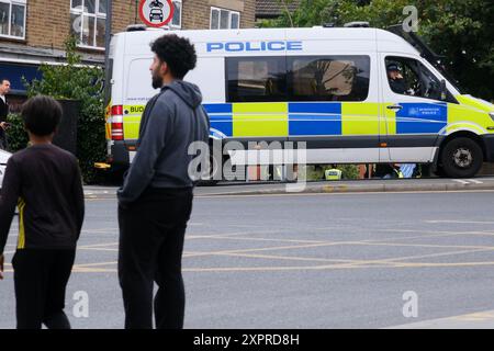 Walthamstow, London, UK. 7th Aug 2024. Far right protests and counter ptotests, a heavy police presence ahead of potential trouble. Credit: Matthew Chattle/Alamy Live News Stock Photo