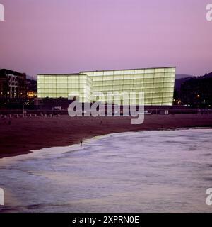 Kursaal Center by Rafael Moneo and Zurriola beach, San Sebastián. Guipúzcoa, Euskadi, Spain Stock Photo