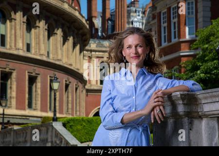 Katie Derham, photographed outside the Royal Albert Hall Stock Photo