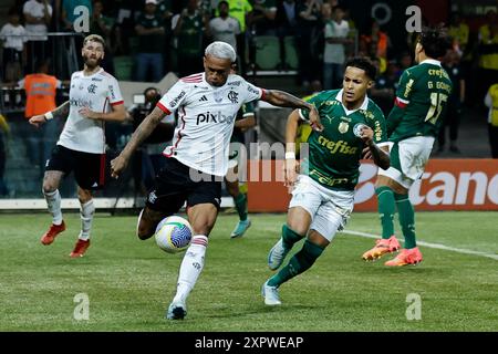 Sao Paulo, Brazil. 07th Aug, 2024. Match between Palmeiras and Flamengo in the round of 16 of the Copa do Brasil 2024, at Allianz Parque, on the evening of this Wednesday, 7th. Photo: Adriana Spaca/SPP (Adriana Spaca/SPP) Credit: SPP Sport Press Photo. /Alamy Live News Stock Photo