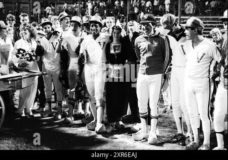 Netherlands - Venezuela, Baseball World Championships 1986, 31-07-1986, Whizgle Dutch News: Historic Images Tailored for the Future. Explore The Netherlands past with modern perspectives through Dutch agency imagery. Bridging yesterday's events with tomorrow's insights. Embark on a timeless journey with stories that shape our future. Stock Photo