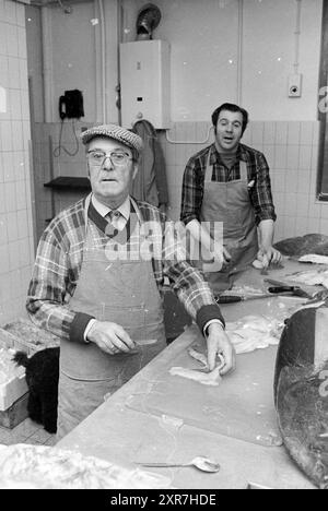 Fish restaurant Gerard van Es, IJm, Restaurant, IJmuiden, The Netherlands, 08-01-1981, Whizgle Dutch News: Historic Images Tailored for the Future. Explore The Netherlands past with modern perspectives through Dutch agency imagery. Bridging yesterday's events with tomorrow's insights. Embark on a timeless journey with stories that shape our future. Stock Photo