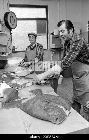 Fish restaurant Gerard van Es, IJm, Restaurant, IJmuiden, The Netherlands, 08-01-1981, Whizgle Dutch News: Historic Images Tailored for the Future. Explore The Netherlands past with modern perspectives through Dutch agency imagery. Bridging yesterday's events with tomorrow's insights. Embark on a timeless journey with stories that shape our future. Stock Photo