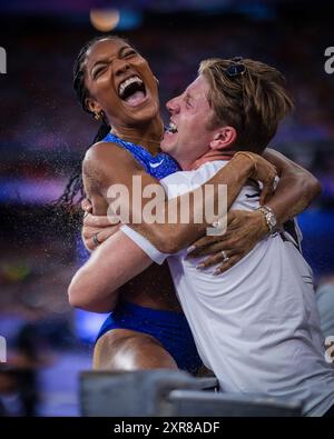 Paris, France. 8th AUG 2024.  Tara Davis-Woodhall (USA)  Paris 2024 Olympic Games Women's Long Jump Final  Olympische Spiele 08.08.2024   Credit: Moritz Muller/Alamy Live News Stock Photo