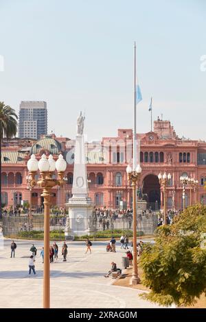 The Casa Rosada and May Pyramid in Plaza de Mayo, Buenos Aires, Argentina. Stock Photo