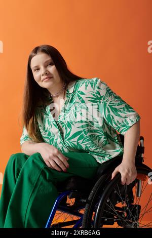 Portrait of a female wheelchair user smiling Stock Photo - Alamy