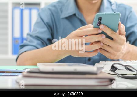 Smooth Focus, group of web designers are working together to develop mobile responsive website with UI UX Front End Designer Previewing. website desig Stock Photo