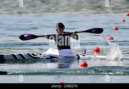 Paris, France. 10th Aug, 2024. Paris 2024 Olympic Games. Canoe Sprint. Olympic Nautical Stadium. Paris. Aimee Fisher (NZL) in the Canoe Sprint competition during the 2024 Paris Olympics at Olympic Nautical Stadium, France. Credit: Sport In Pictures/Alamy Live News Stock Photo