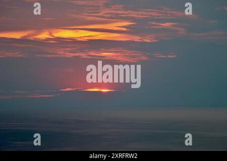 Draamatic and heavenly sky over Lake Erie in northeast Ohio Stock Photo