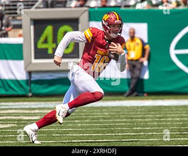 East Rutherford, New Jersey, USA. 10th Aug, 2024. Washington Commanders quarterback Jeff Driskel (16) scrambles against the New York Jets during NFL pre-season action at MetLife Stadium in East Rutherford, New Jersey on Saturday August 10, 2024. Duncan Williams/CSM Credit: Cal Sport Media/Alamy Live News Stock Photo