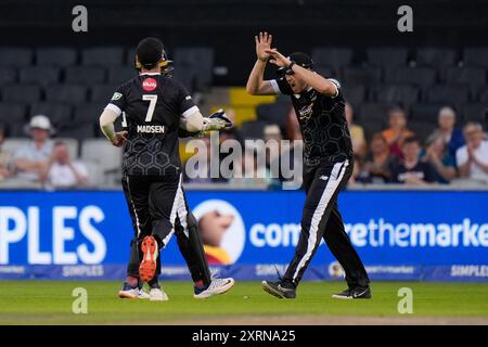 Manchester, UK. 11th August 2024; Old Trafford Cricket Ground, Manchester, England; The Hundred Mens Cricket, Manchester Originals versus Northern Superchargers; Jamie Overton of Manchester Originals celebrates after catching Harry Brook of Northern Superchargers in the deep Credit: Action Plus Sports Images/Alamy Live News Stock Photo