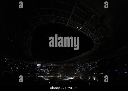 Paris, France. 11th Aug, 2024. PARIS, FRANCE - AUGUST 11: general view of the end show of the Olympics during the Closing Ceremony of the Olympic Games Paris 2024 at Stade de France on August 11, 2024 in Paris, France. (Photo by Andre Weening/Orange Pictures) Credit: Orange Pics BV/Alamy Live News Stock Photo