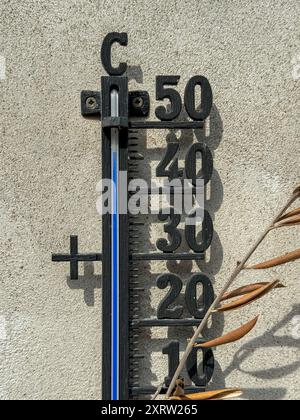 Via del Garda, Salionze. 12th August 2024. Heatwave conditions in Northern Italy at the same time as the current heatwave in the UK. Temperatures in Northern Italy reached 46C by late afternoon in the village of Salzione near Lake Garda. Credit: james jagger/Alamy Live News Stock Photo