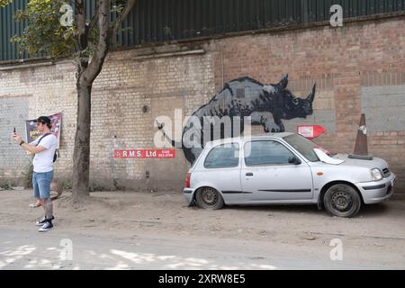 New Banksy artwork, depicting a Rhino appears in Charlton, South East ...