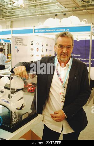 Designer model-maker prop-maker Andrew Ainsworth who sculpted the Star Wars Stormtrooper helmet moulds in 1976, later worked in paddlesport industry Stock Photo