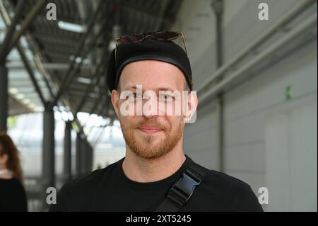 Schauspieler Patrick Müller posiert beim Fantreffen und Starwahl der RTL Daily Drama Serie unter uns. *** Actor Patrick Müller poses at the fan meeting and star selection of the RTL daily drama series Among Us Stock Photo