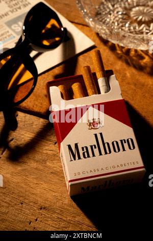 smoking cigarettes and running Man runs sub-3.30 marathon while smoking a pack of cigarettes