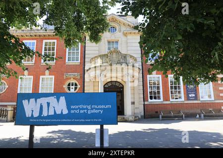 Worthing Museum and Art Gallery in the heart of the town on Chapel Road, West Sussex, UK Stock Photo