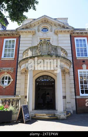 Worthing Museum and Art Gallery in the heart of the town on Chapel Road, West Sussex, UK Stock Photo