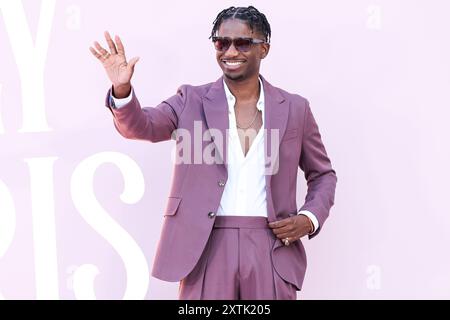 Hollywood, United States. 14th Aug, 2024. HOLLYWOOD, LOS ANGELES, CALIFORNIA, USA - AUGUST 14: Samuel Arnold arrives at the Los Angeles Premiere Of Netflix's 'Emily In Paris' Season 4 Part 1 held at The Egyptian Theatre Hollywood on August 14, 2024 in Hollywood, Los Angeles, California, United States. (Photo by Xavier Collin/Image Press Agency) Credit: Image Press Agency/Alamy Live News Stock Photo