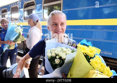 Non Exclusive: KYIV, UKRAINE - AUGUST 14, 2024 - Ukrainian modern pentathlete Valeriia Permykina is pictured during the welcome ceremony of national f Stock Photo