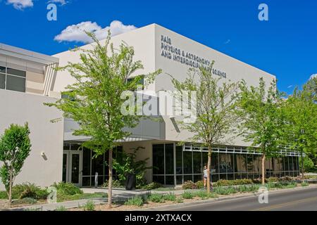 Contemporary PAIS center building in springtime on campus of University New Mexico — Albuquerque NM, April 2024 Stock Photo