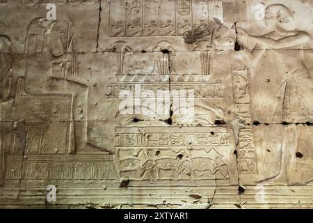 Temple of Abydos, temple of Seti I, inner sanctum, relief, west bank of Nile, Sohag(Suhag,Suhaj), Egypt, North Africa, Africa Stock Photo