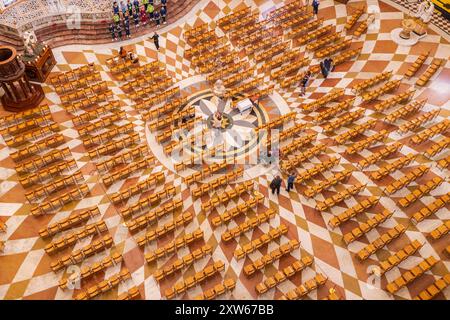 23 Mar 2023. Malta, Mosta. The Sanctuary Basilica of the Assumption of Our Lady, or Rotunda of Mosta, 17th century Catholic church. Interior of the ro Stock Photo