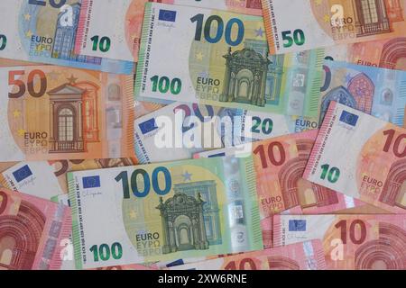 Euro-Scheine *** Euro notes Nordrhein-Westfalen Deutschland, Germany GMS11667 Stock Photo